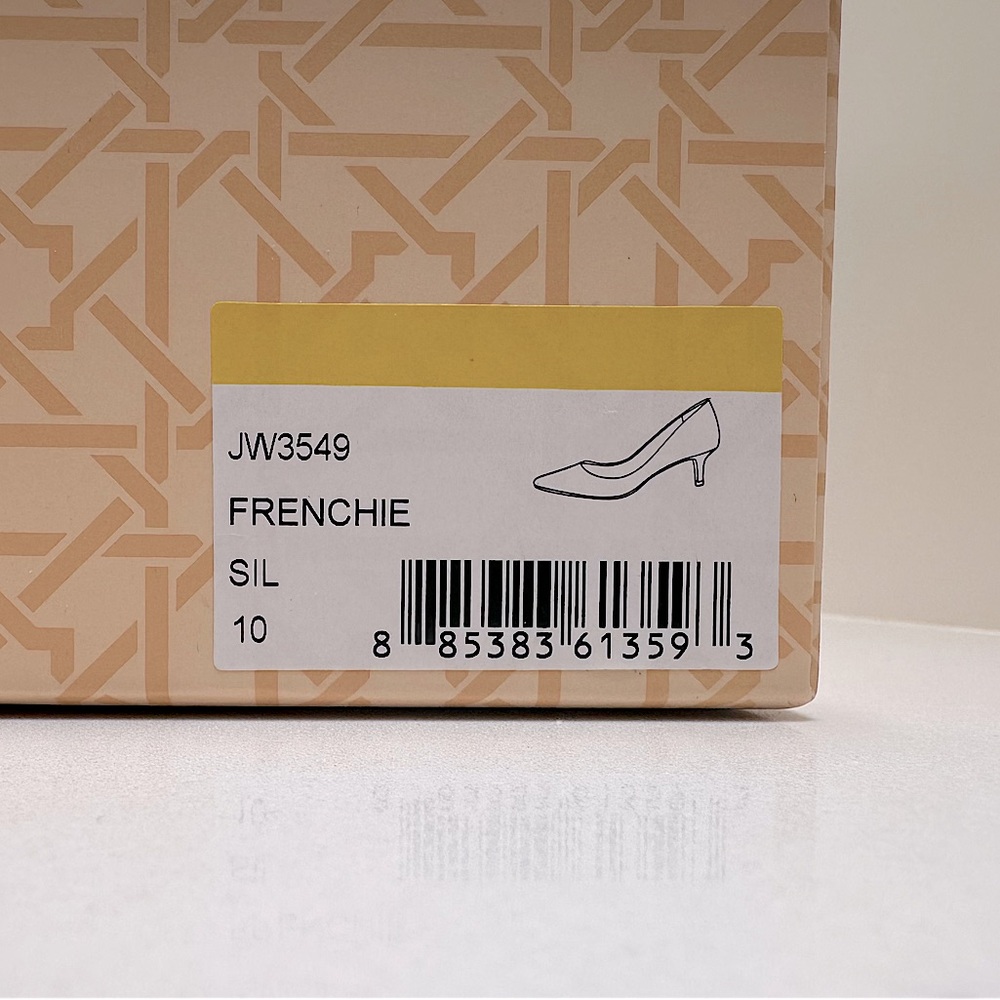 BNIB Jewel Badgley Mischka Silver Sparkly Frenchie Pump | Bridal Event Formal - Picture 13 of 13